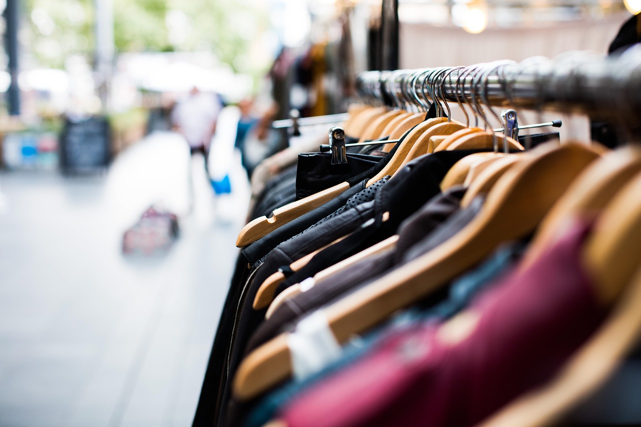 Urban Style: Mastering Seasonal Demand